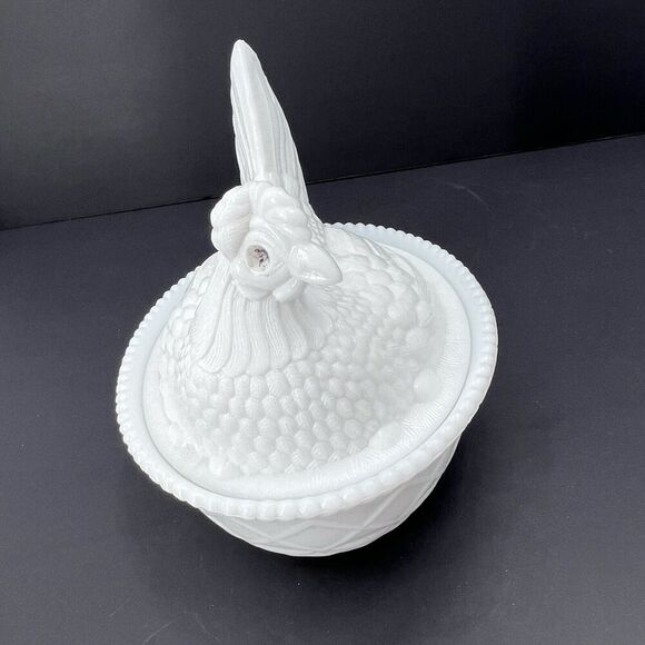 Antique Milk Glass Large Nesting Chicken Hen on Basket Covered Dish - Picture 4 of 12